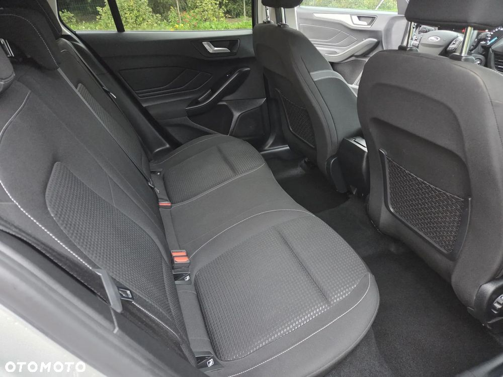 Ford Focus 1.5 TDCi DPF Start-Stopp-System Titanium - 8