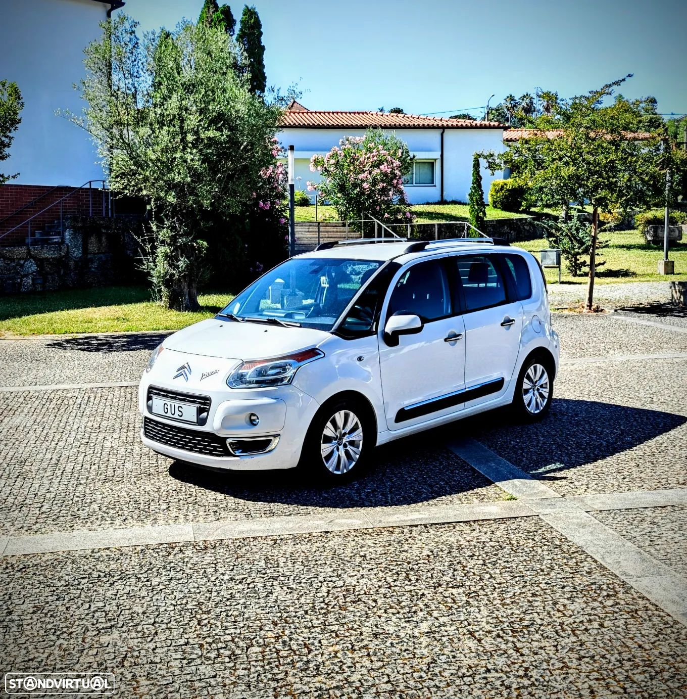 Citroën C3 Picasso HDi FAP Exclusive - 1
