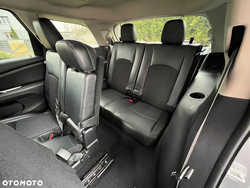 Dodge Journey - 10