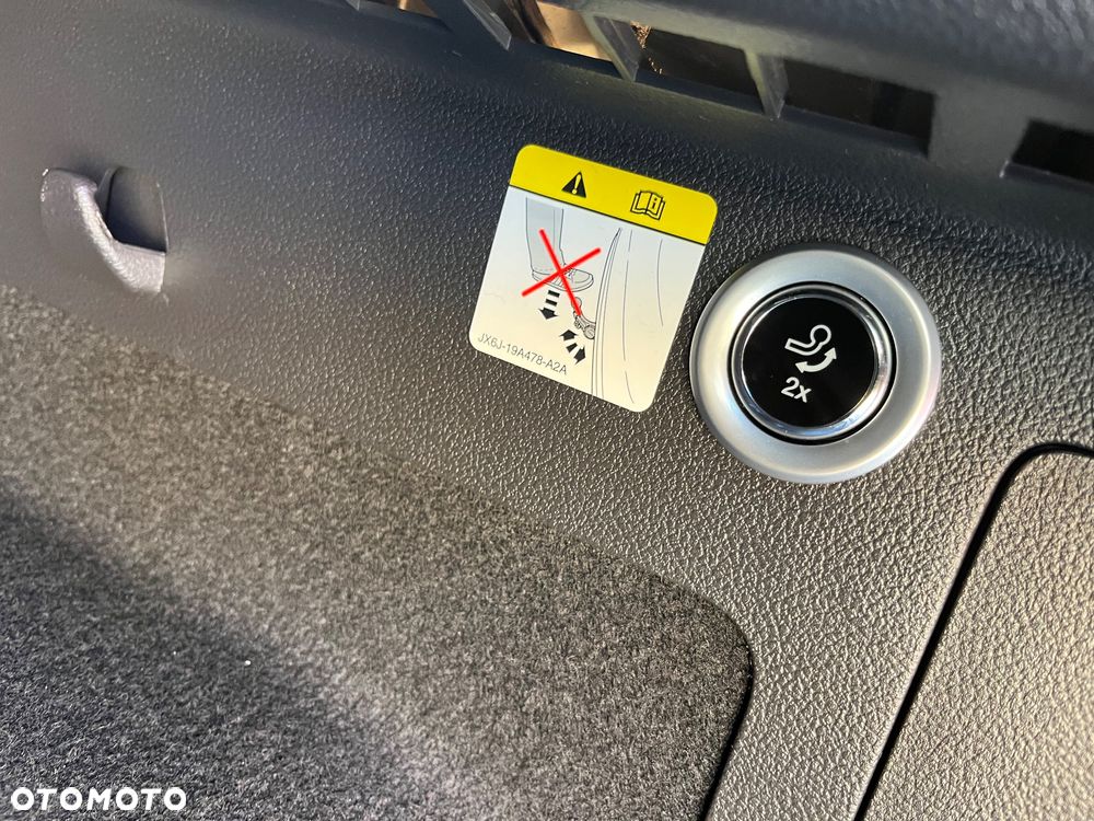 Ford Kuga 2.0 TDCi 4x2 Titanium - 22