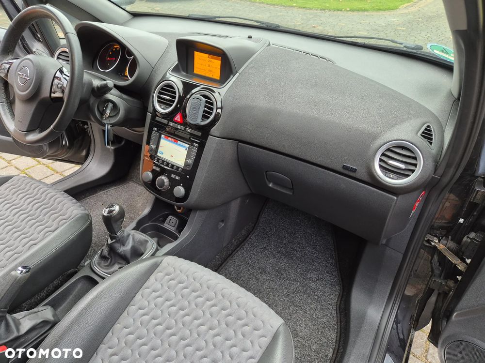 Opel Corsa ver-1-4-t-120-lat-s-s - 22