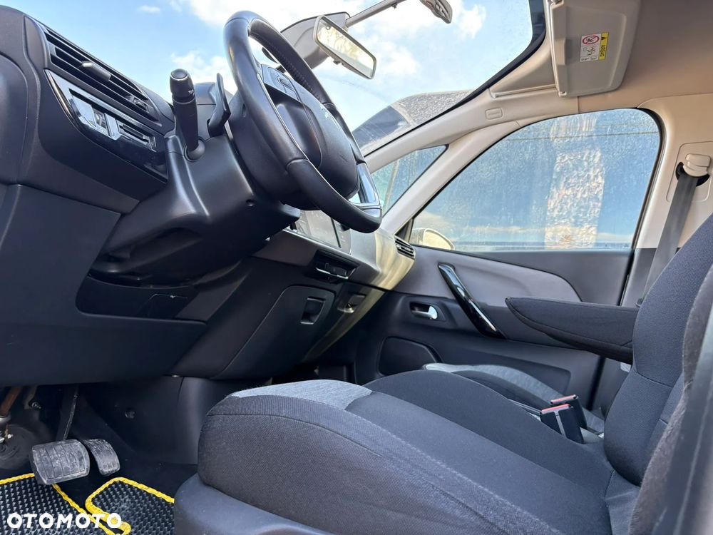 Citroën C4 SpaceTourer 1.2 PureTech More Life S&S EAT8 - 10