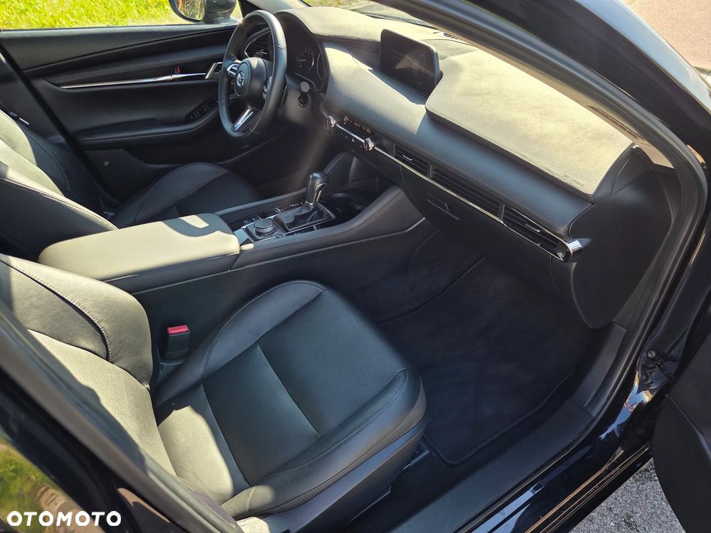 Mazda 3 - 11