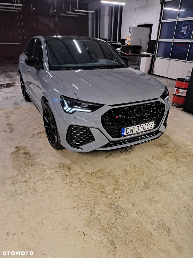 Audi RS Q3 - 2