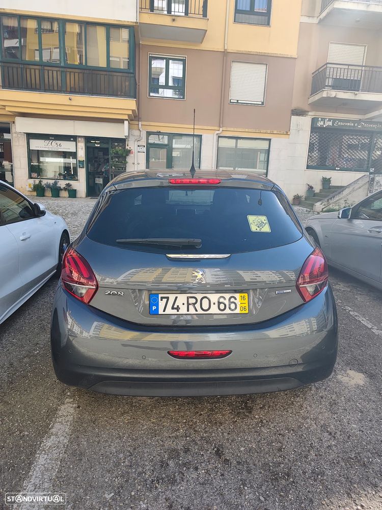 Peugeot 208 1.2 PureTech Access - 4