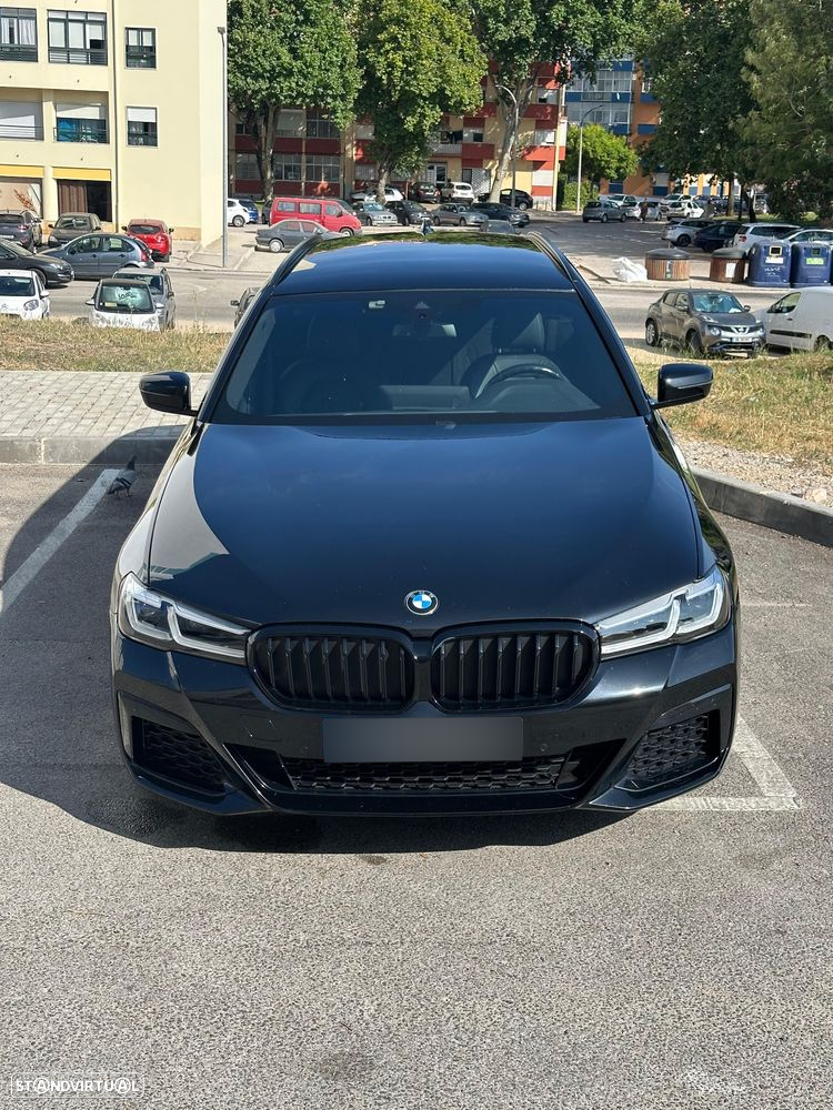 BMW 530 e Pack Desportivo M - 2