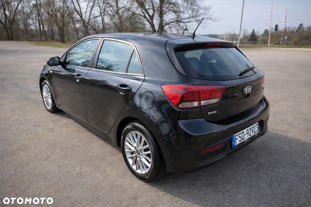 Kia Rio 1.4 CRDi 90 Platinum Edition - 6