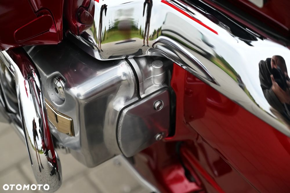 Honda GL - 22