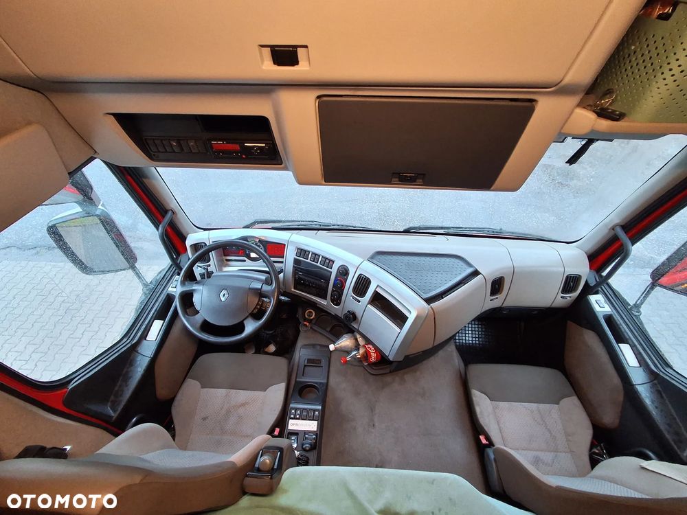 Renault Premium - 27