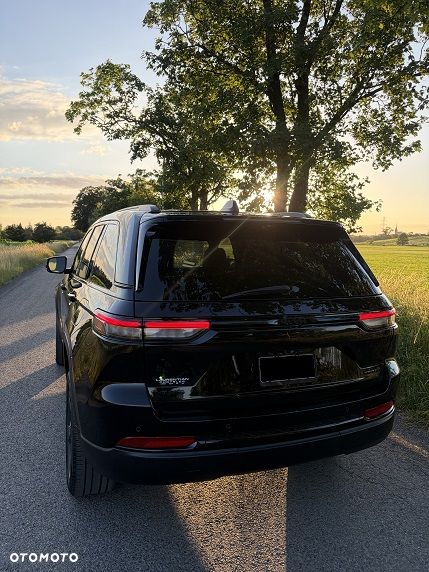 Jeep Grand Cherokee - 7