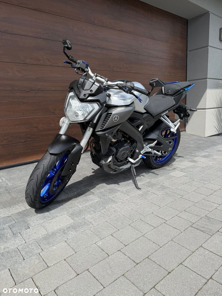 Yamaha MT - 4