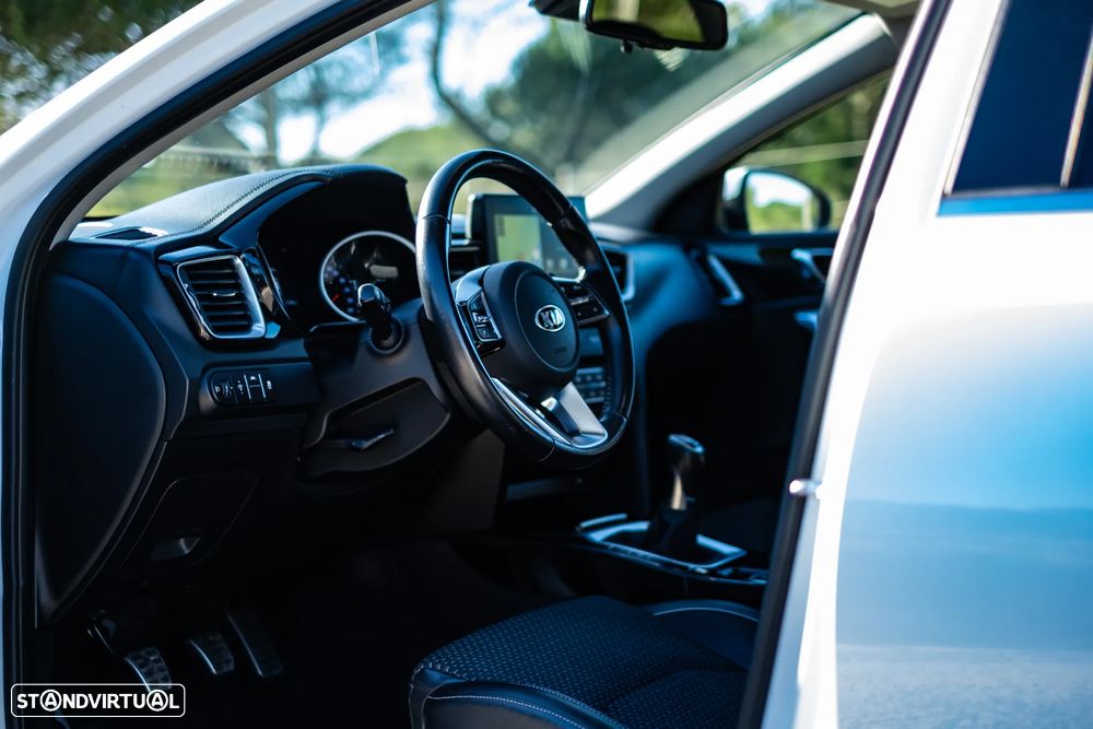 Kia Ceed 1.6 CRDi GT Line - 9