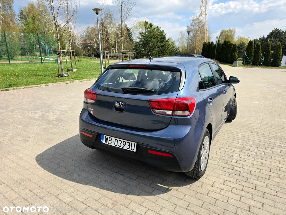 Kia Rio 1.2 Attract - 15