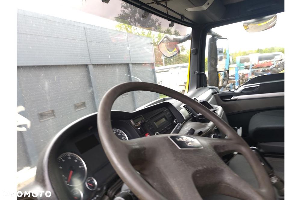 MAN TGS 26.400 6X6 - 10
