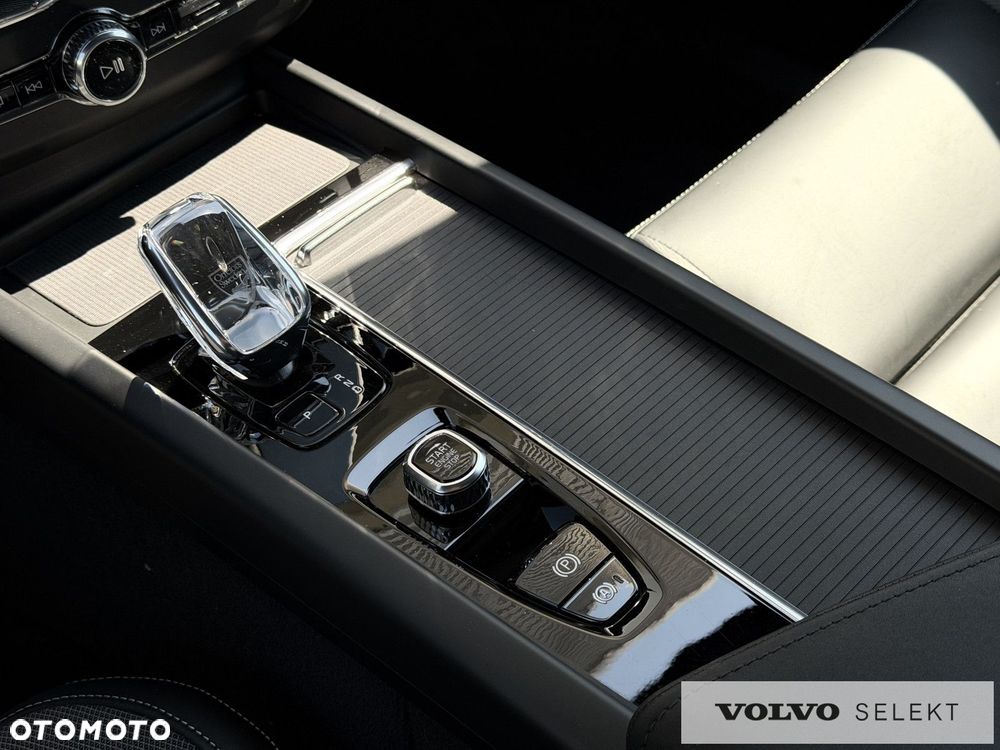 Volvo XC 60 - 26