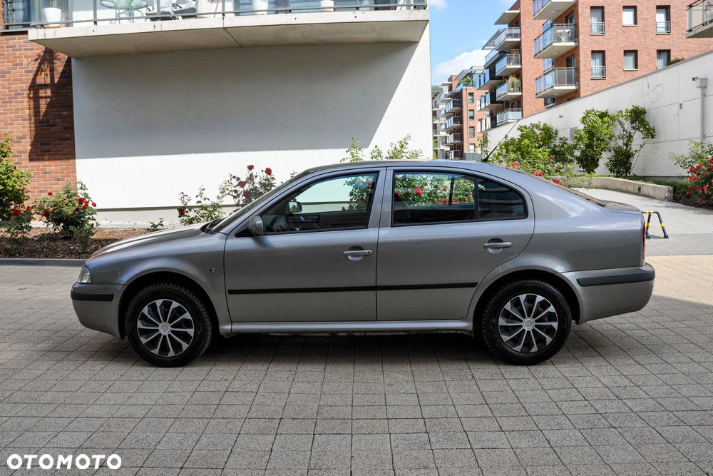 Skoda Octavia - 2