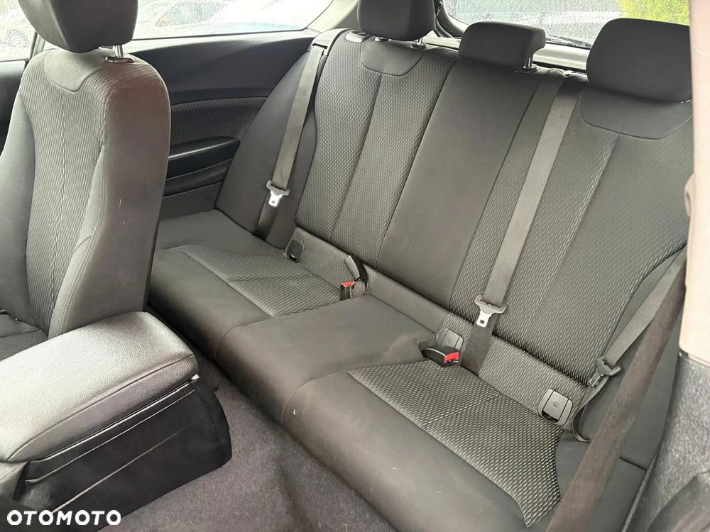 BMW Seria 1 116d EfficientDynamics Edition Urban Line - 24