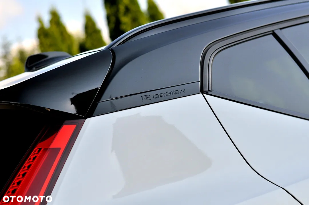 Volvo XC 40 T3 R-Design - 8