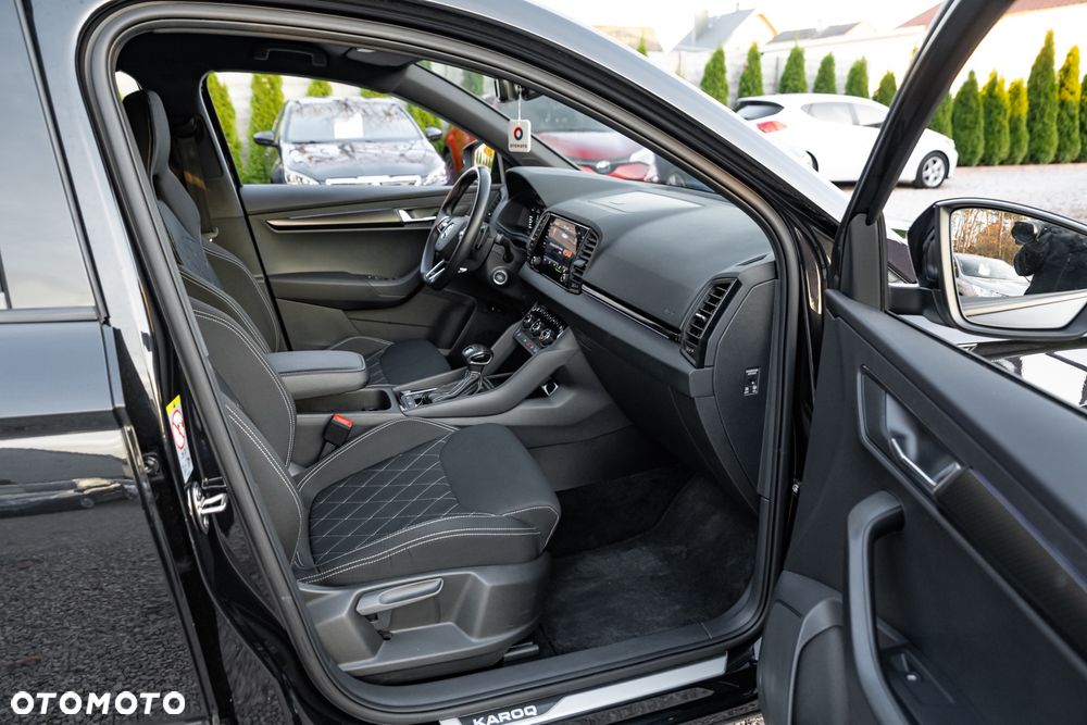 Skoda Karoq 2.0 TSI 4x4 DSG Sportline - 25