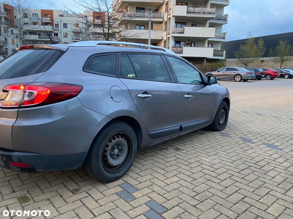 Renault Megane 1.9 dCi Dynamique - 11