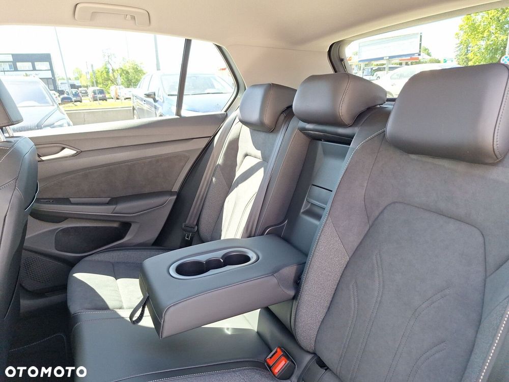 Volkswagen Golf 1.5 TSI Life Plus - 17