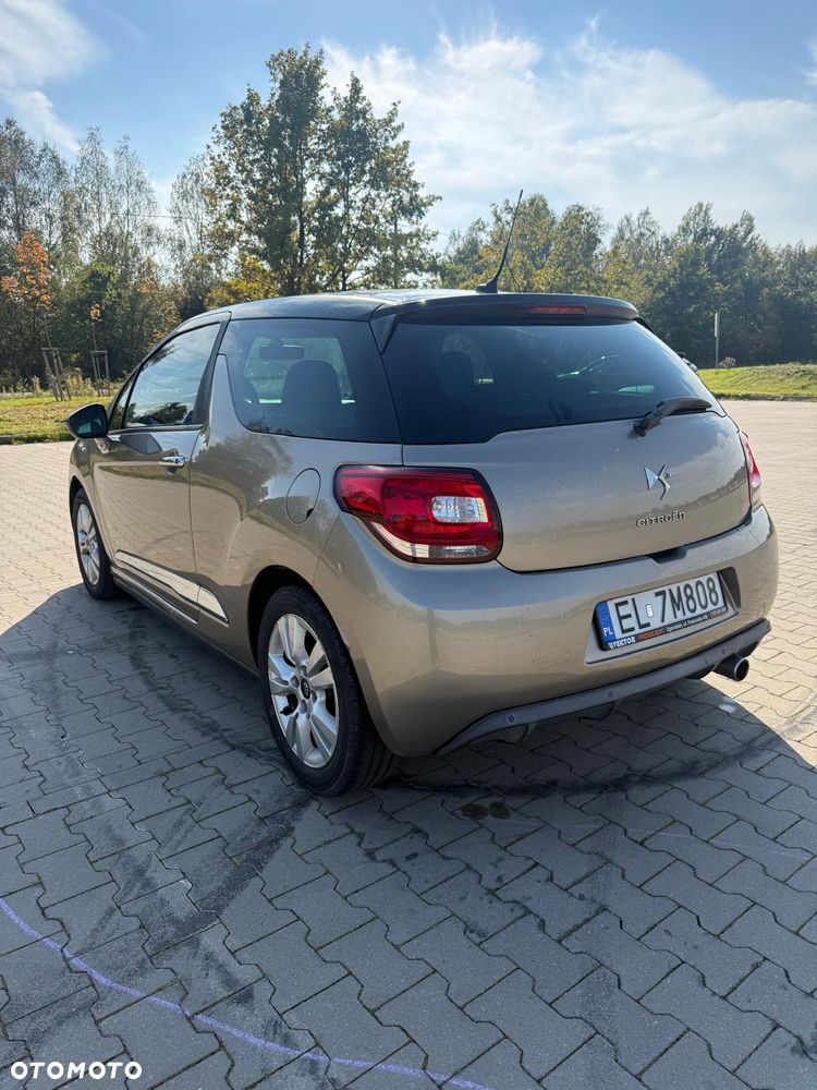 Citroën DS3 1.6 HDi SoChic - 4