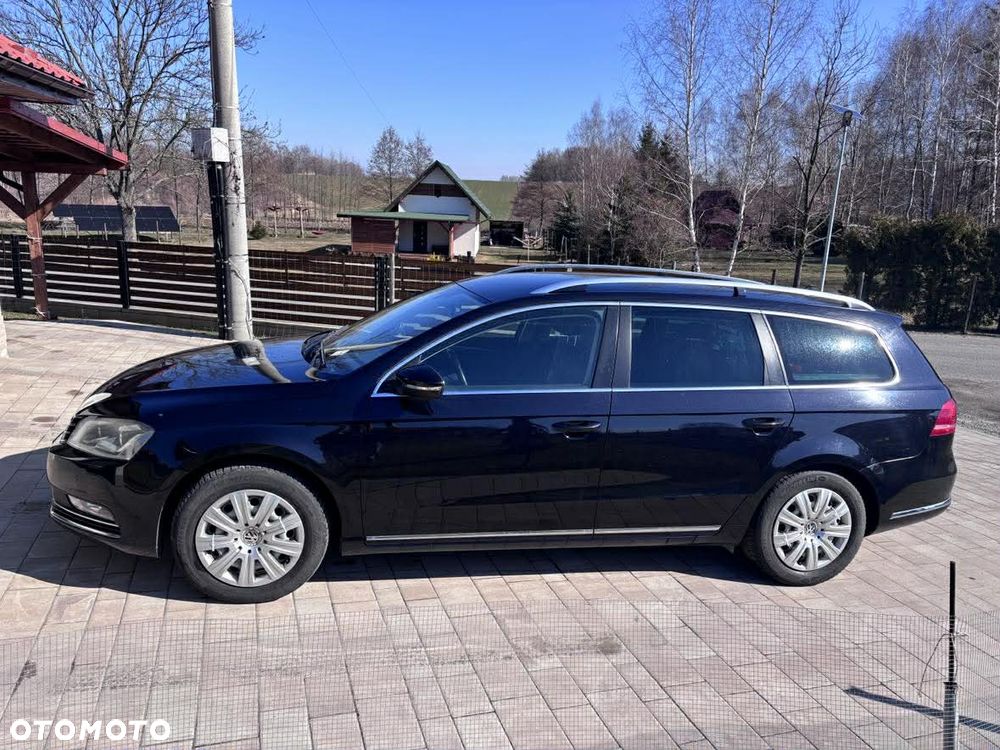 Volkswagen Passat 1.6 TDI Comfortline - 3