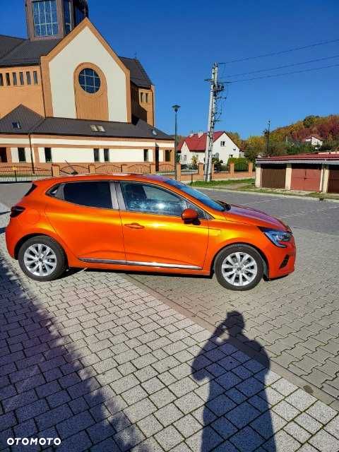 Renault Clio - 8