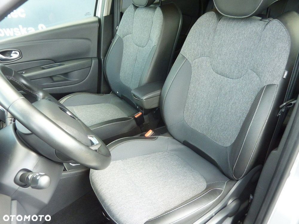 Renault Captur - 12
