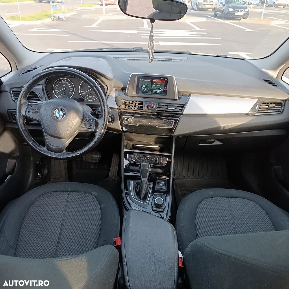 BMW Seria 2 218i AT Advantage - 23