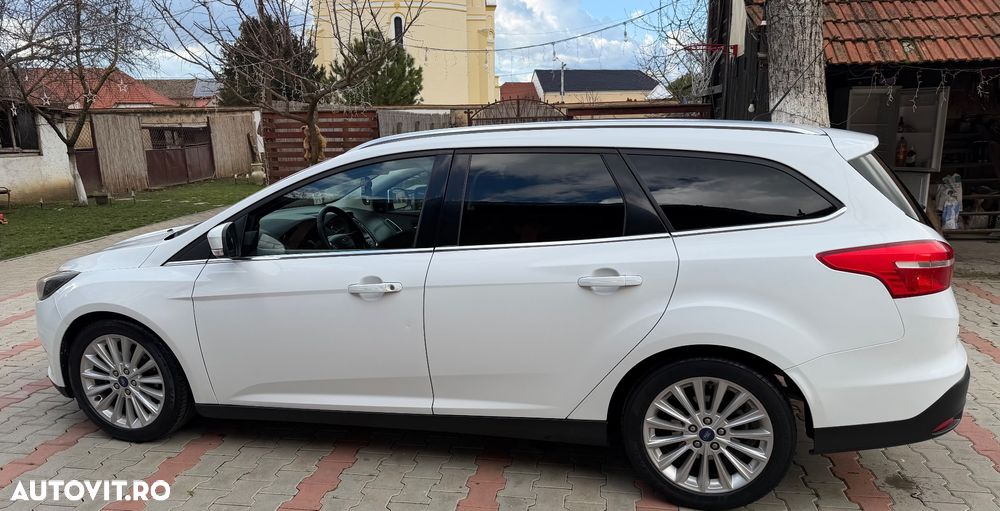 Ford Focus 1.0 EcoBoost Titanium - 5