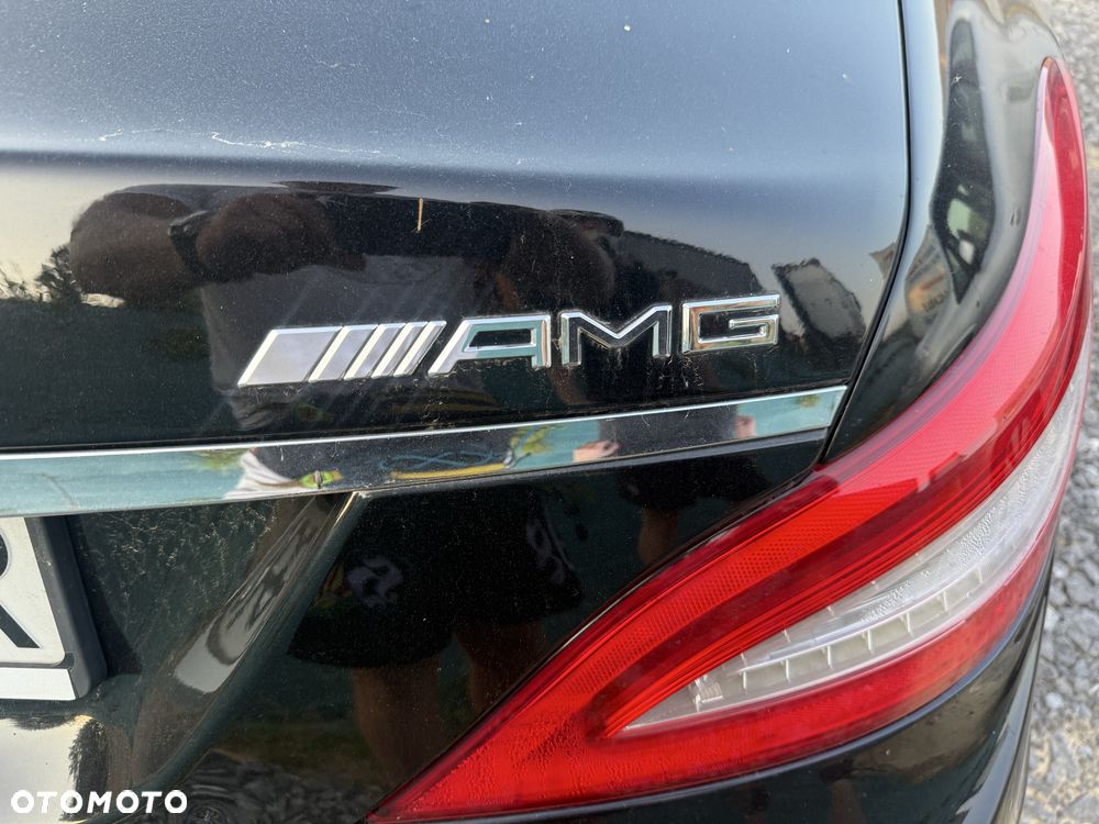 Mercedes-Benz CLS - 6