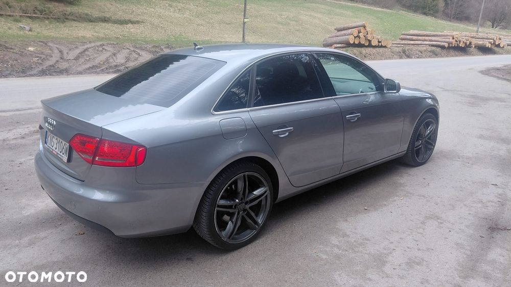 Audi A4 Limousine 2.0 TFSI quattro S tronic Attraction - 6