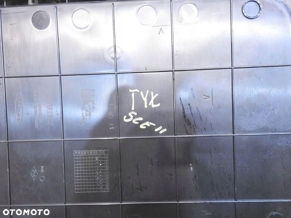 SCHOWEK POD FOTEL TYŁ RENAULT SCENIC II 8200223825 - 4