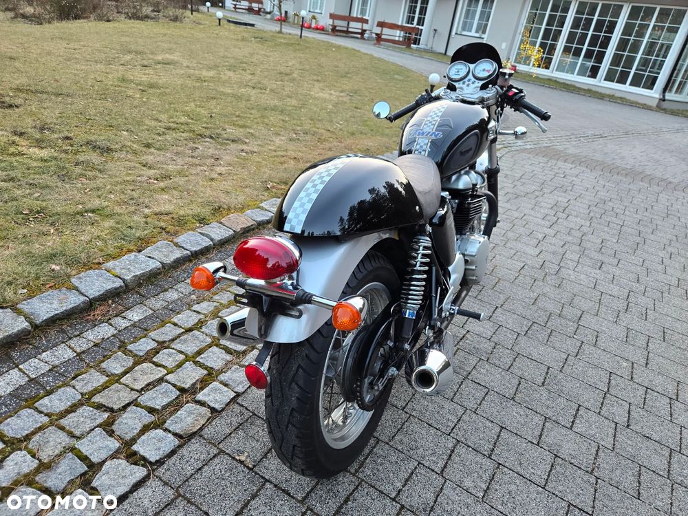 Triumph Thruxton - 20
