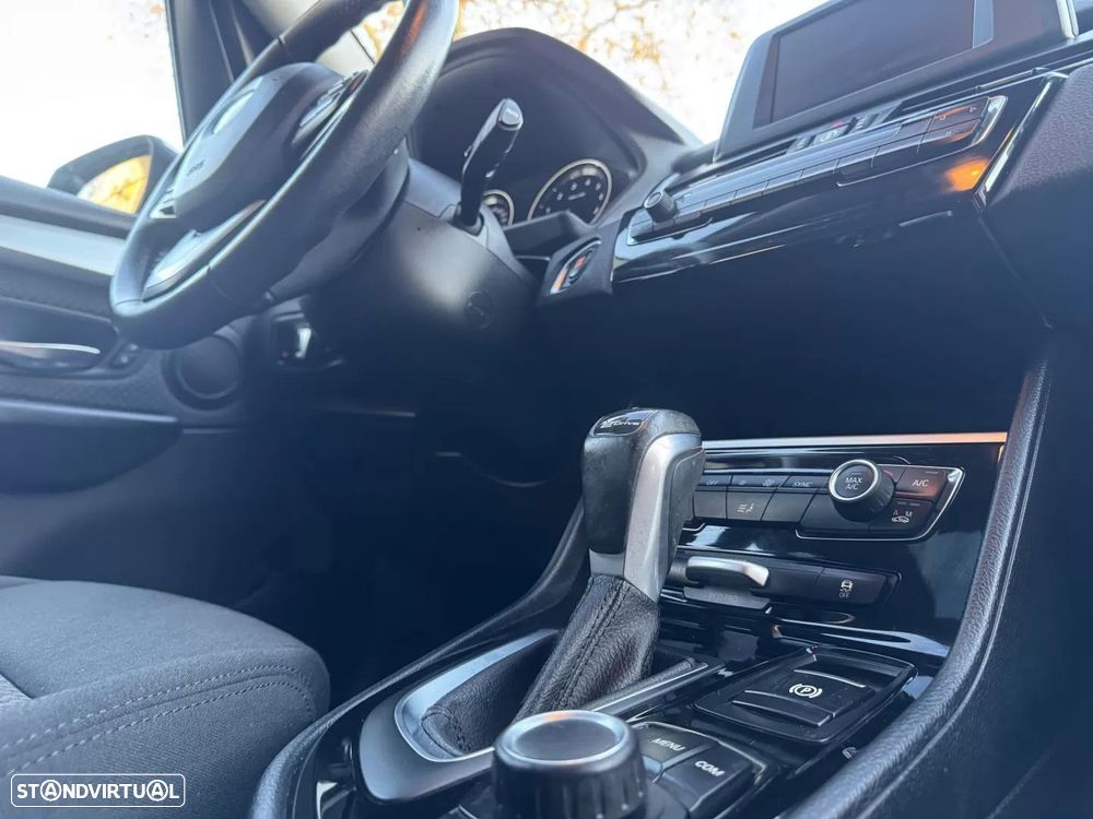 BMW 225xe Active Tourer Line Sport - 46