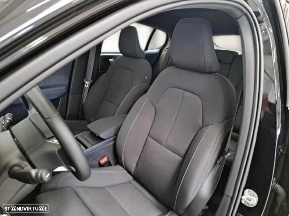 Volvo C40 Recharge Plus - 6