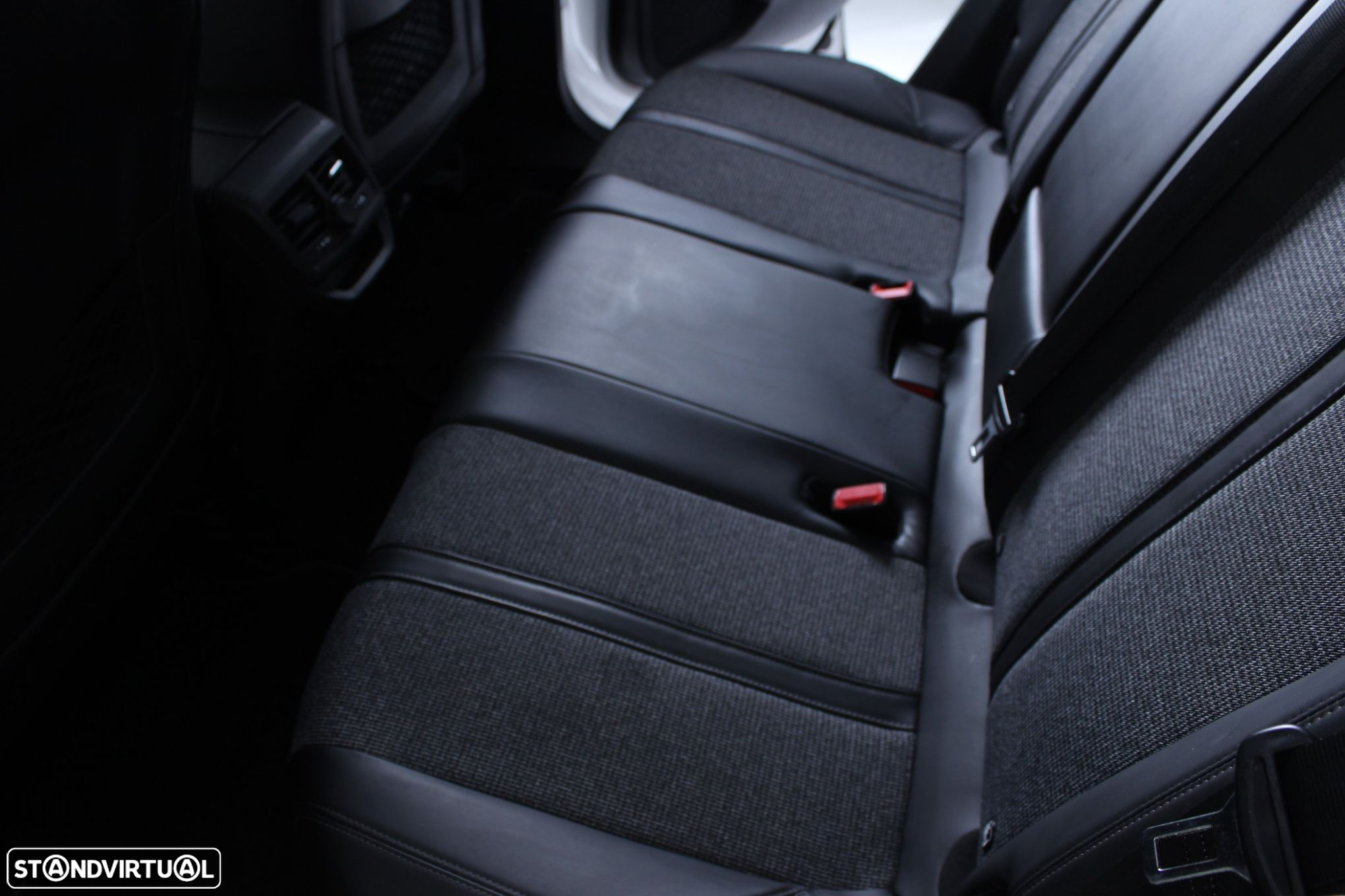Peugeot 3008 1.2 PureTech Allure EAT8 - 6