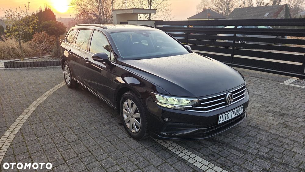 Volkswagen Passat 1.6 TDI SCR DSG Business - 2