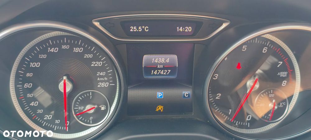 Mercedes-Benz CLA 200 - 7