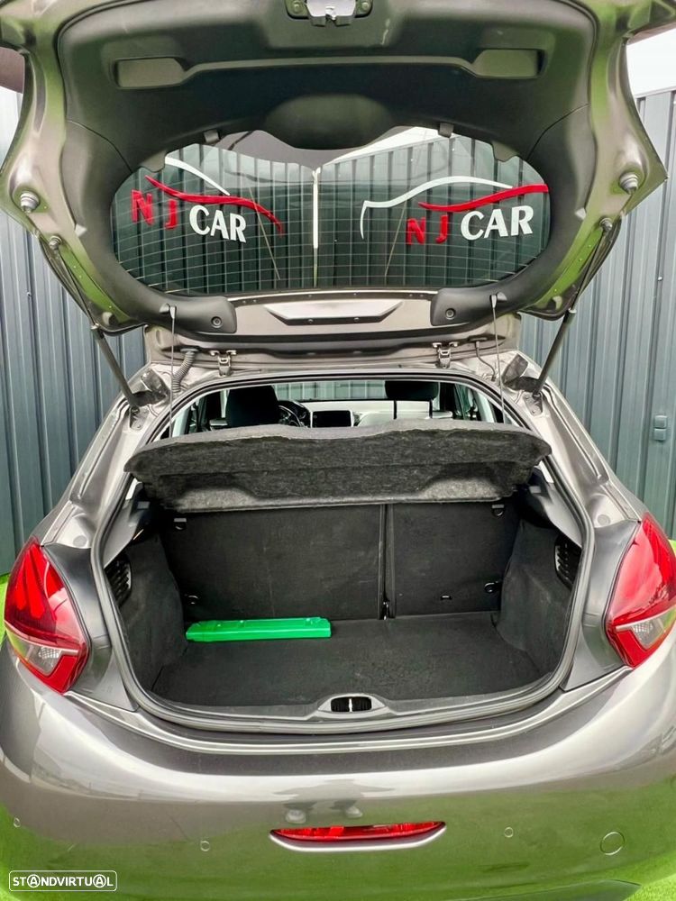 Peugeot 208 1.2 PureTech Allure Pack - 6