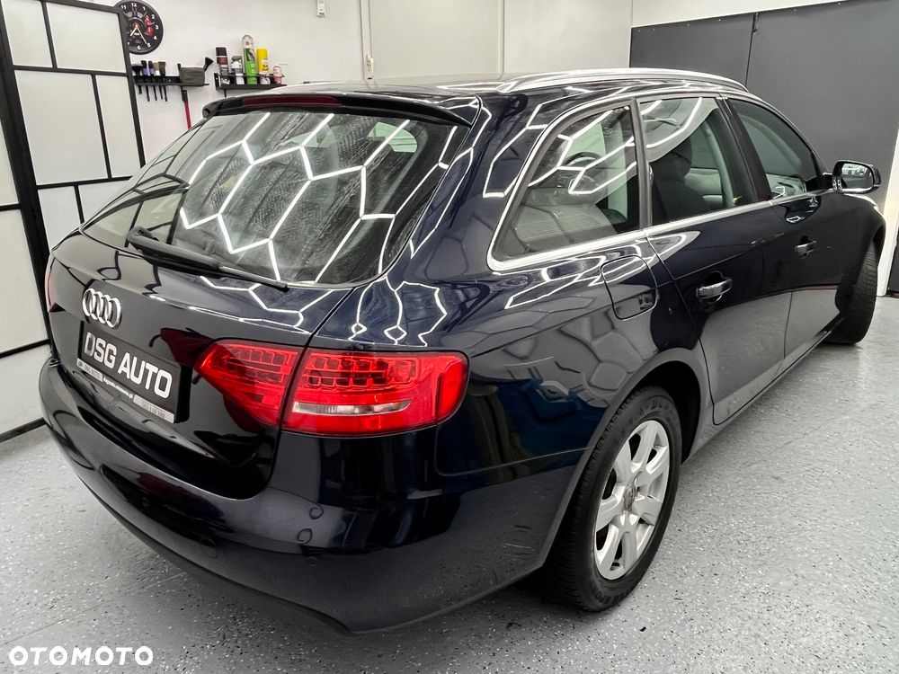 Audi A4 Avant 2011