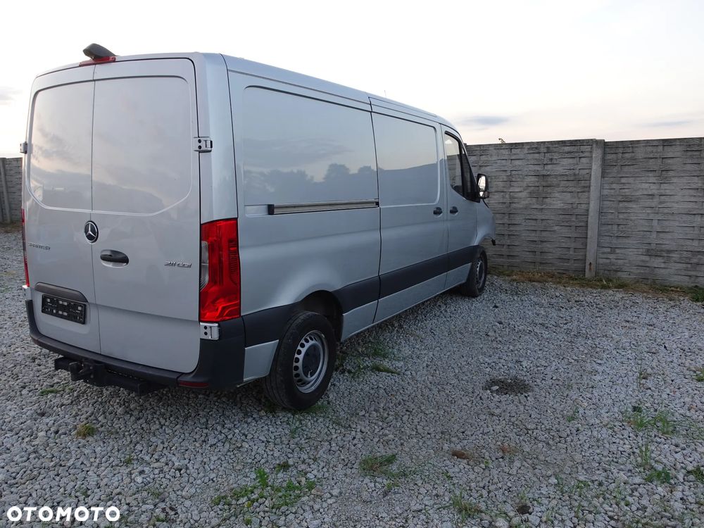 Mercedes-Benz SPRINTER - 1