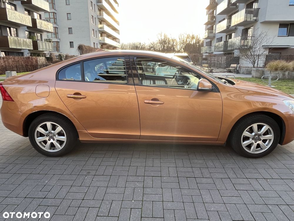 Volvo S60 - 2