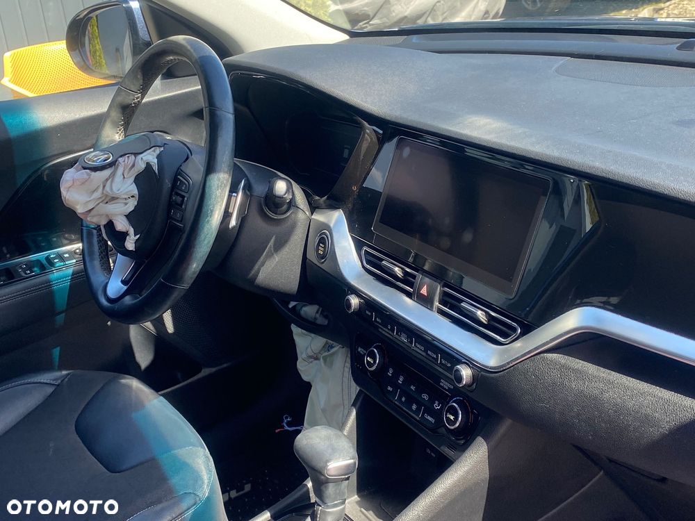 Kia Niro 1.6 GDI Hybrid L - 17