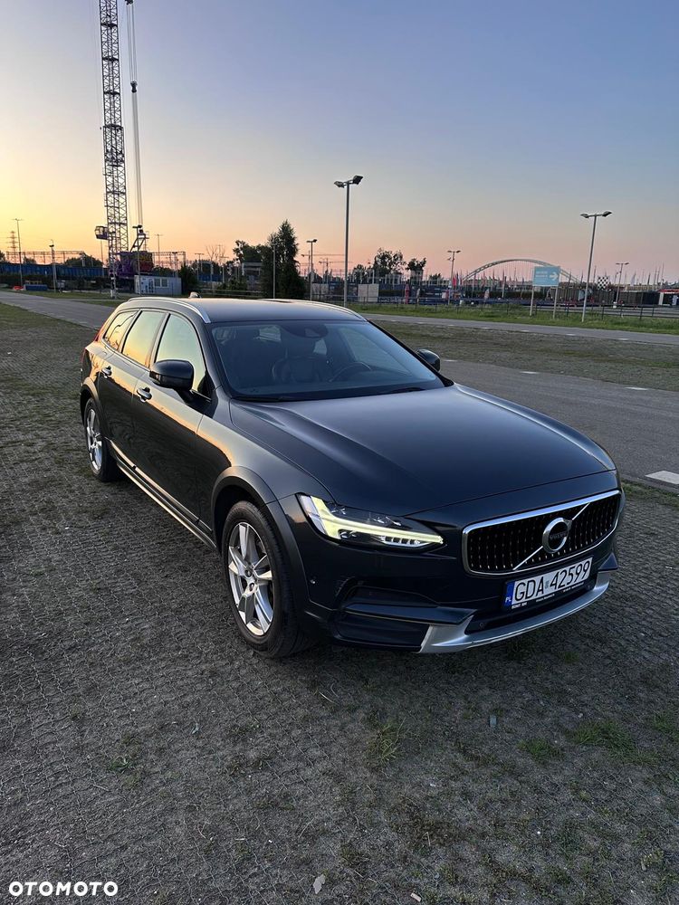 Volvo V90 D5 AWD Inscription - 3