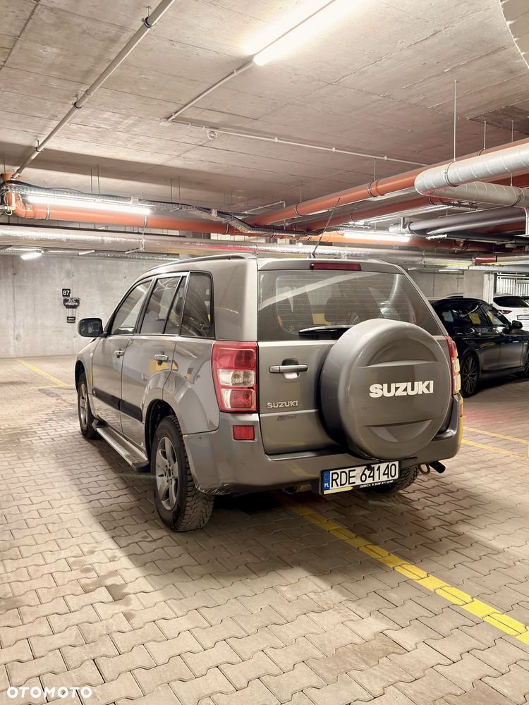 Suzuki Grand Vitara - 3