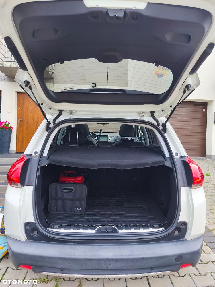 Peugeot 2008 1.2 VTi Allure - 11