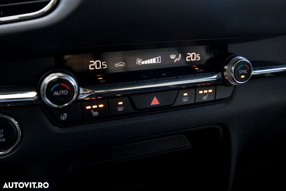 Mazda CX-30 e-SKYACTIV X186 AWD AT MHEV Takumi - 24