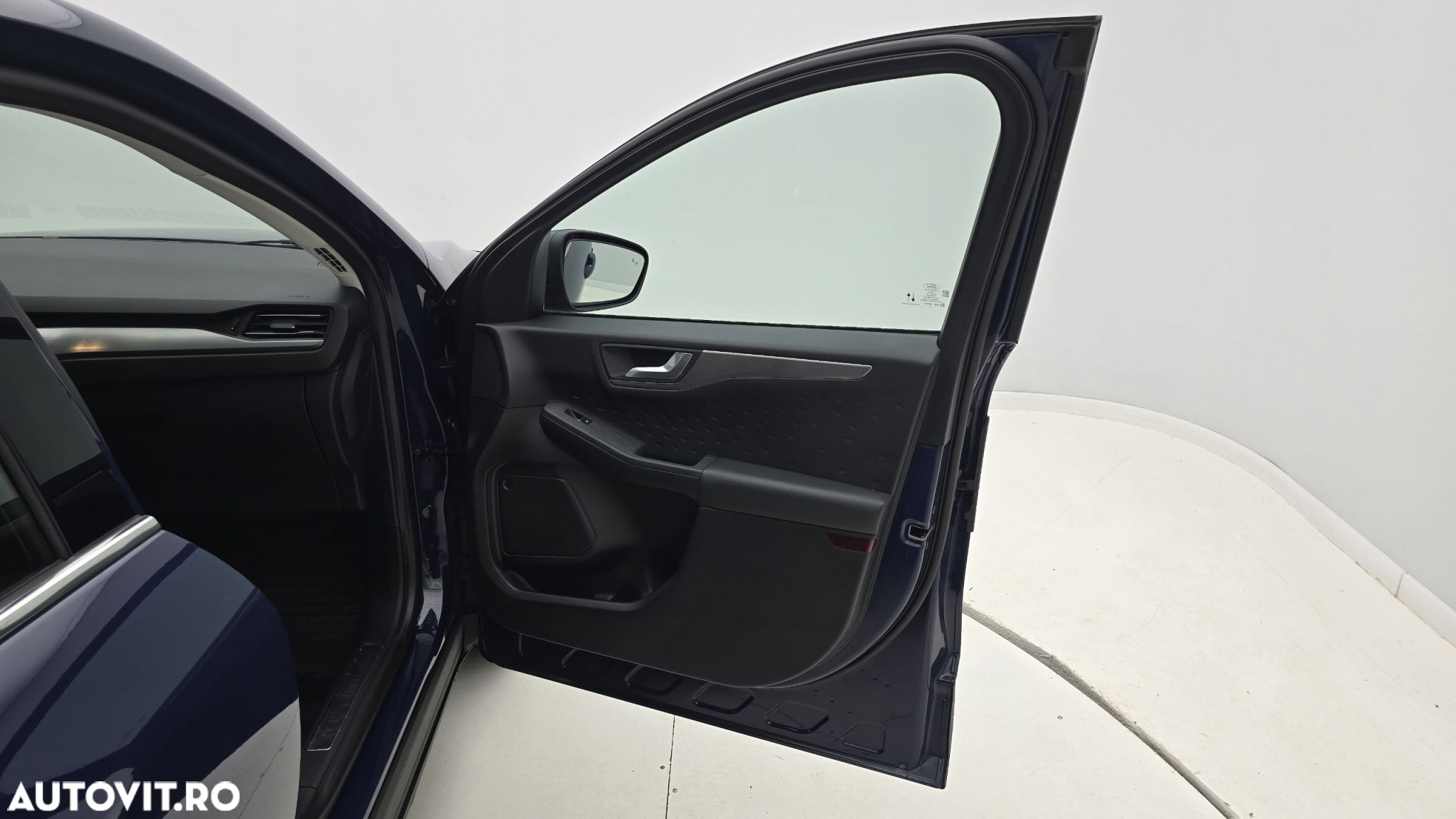 Ford Kuga - 18